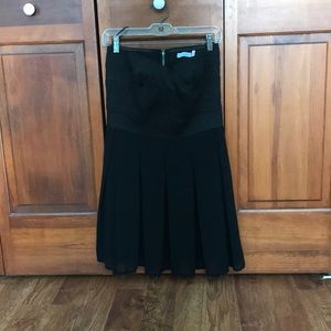Black strapless short dress